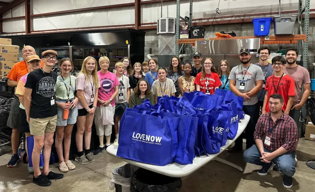 Gallatin cares food drive